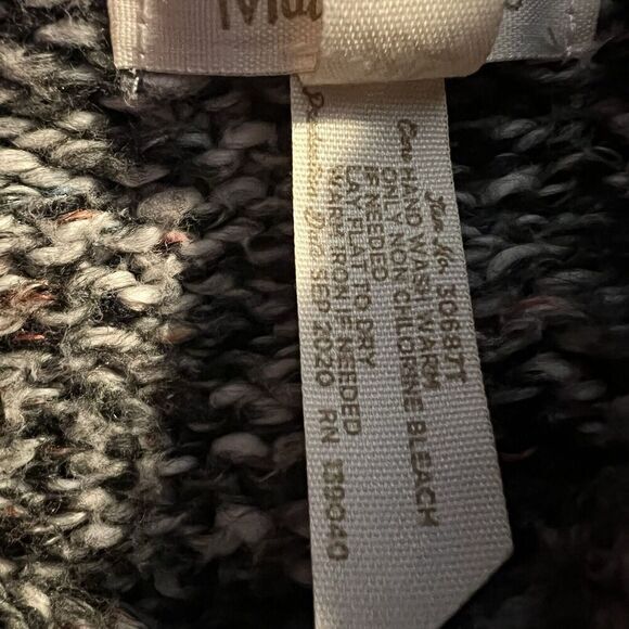 Matilda Jane Women’s Turtle Neck Sweater Medium Large - Picture 4 of 4